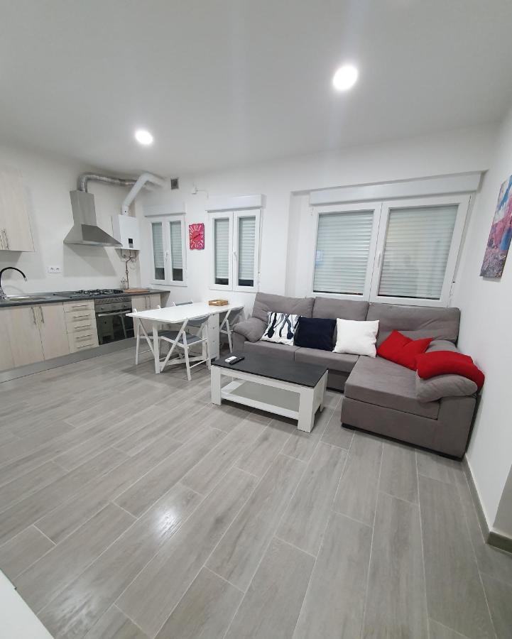 Appartamento Melania House Candeleda Esterno foto